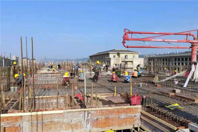 防疫、施工兩手抓，昌南新區康養服務中心項目不停頓！